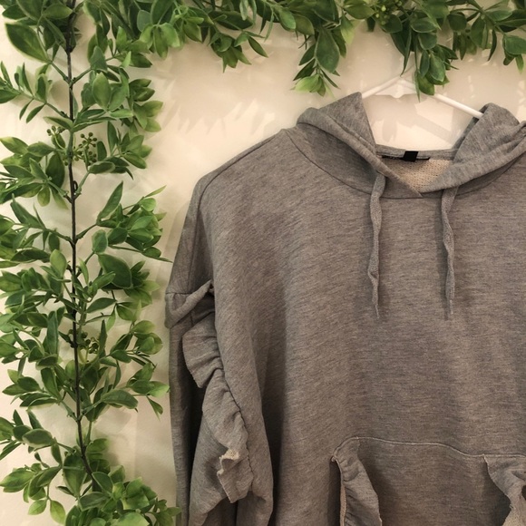 Topshop Ruffle Sweatshirt - Picture 3 of 6